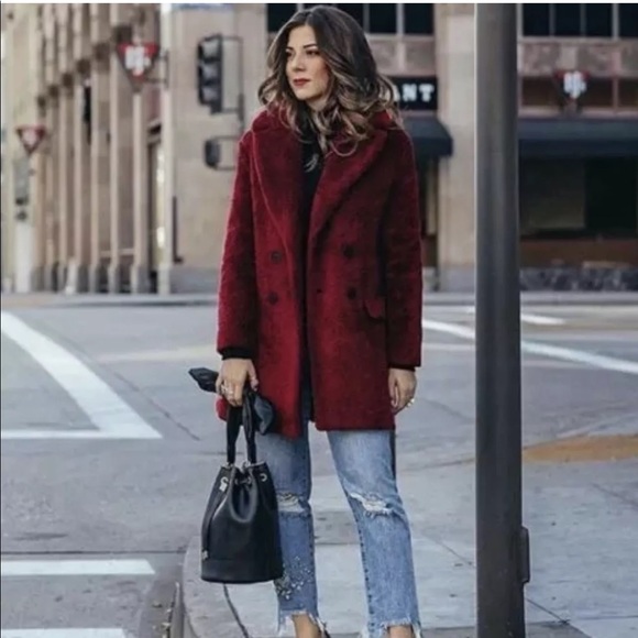 ❤️ SOLD OUT ❤️ ZARA BURGUNDY TEXTURED COAT - Picture 4 of 9